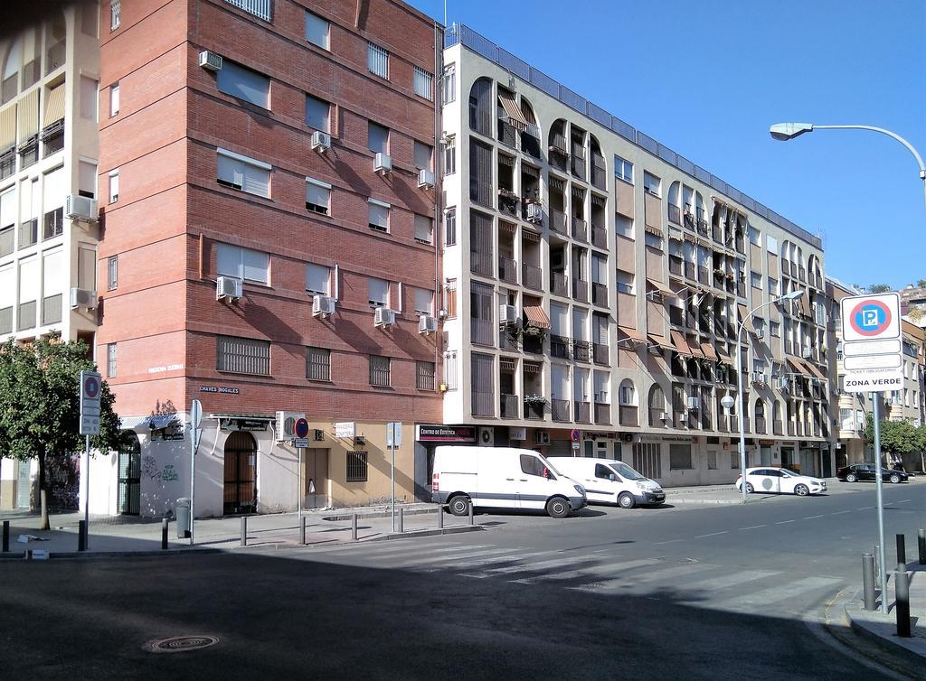 סביליה Apartamento Buhaira מראה חיצוני תמונה