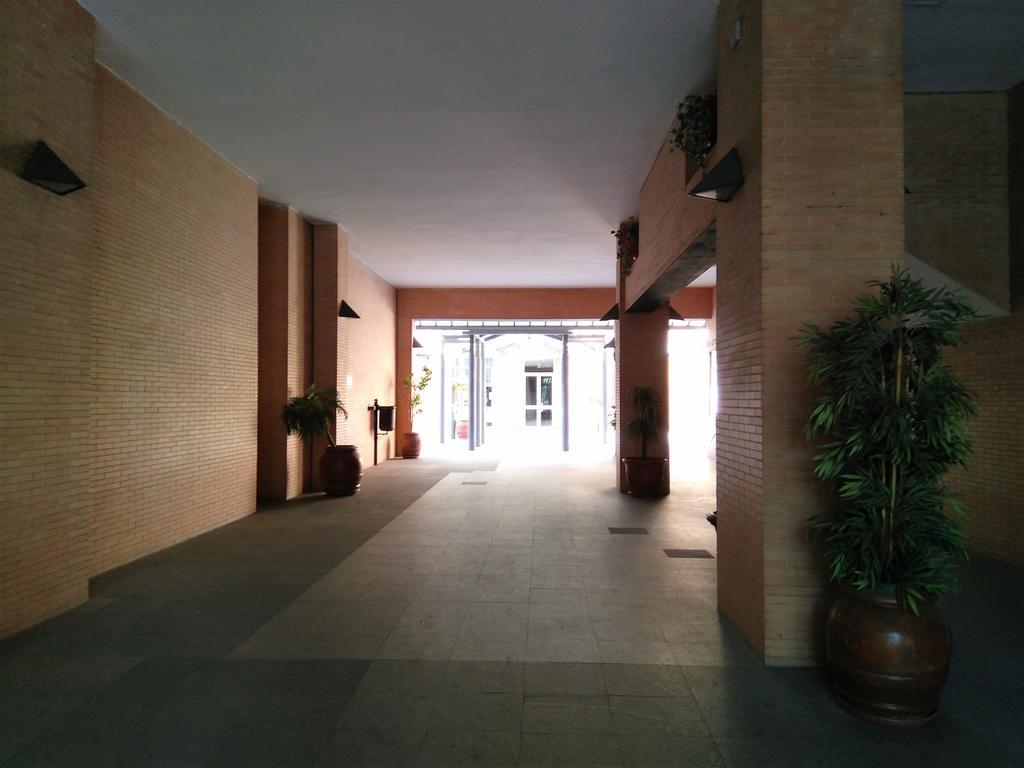 סביליה Apartamento Buhaira מראה חיצוני תמונה