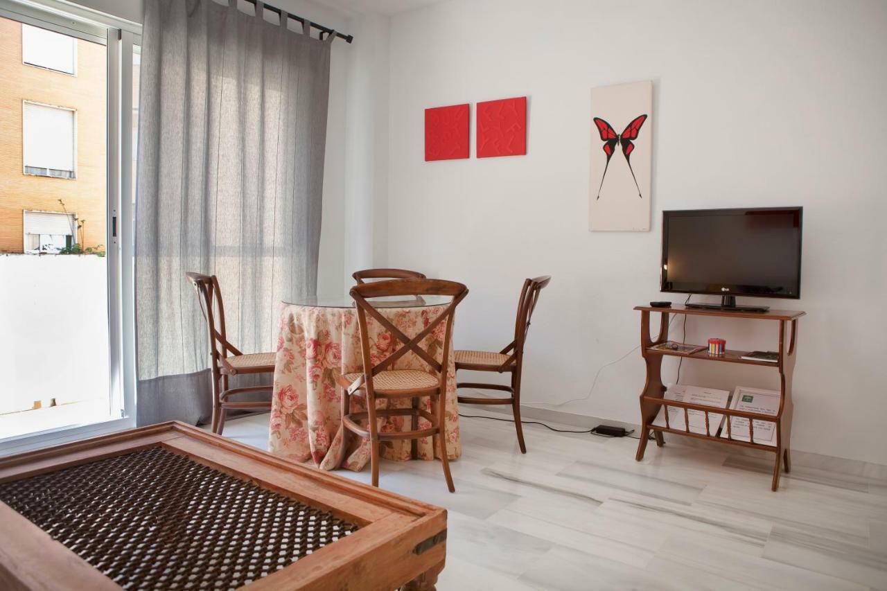 סביליה Apartamento Buhaira מראה חיצוני תמונה